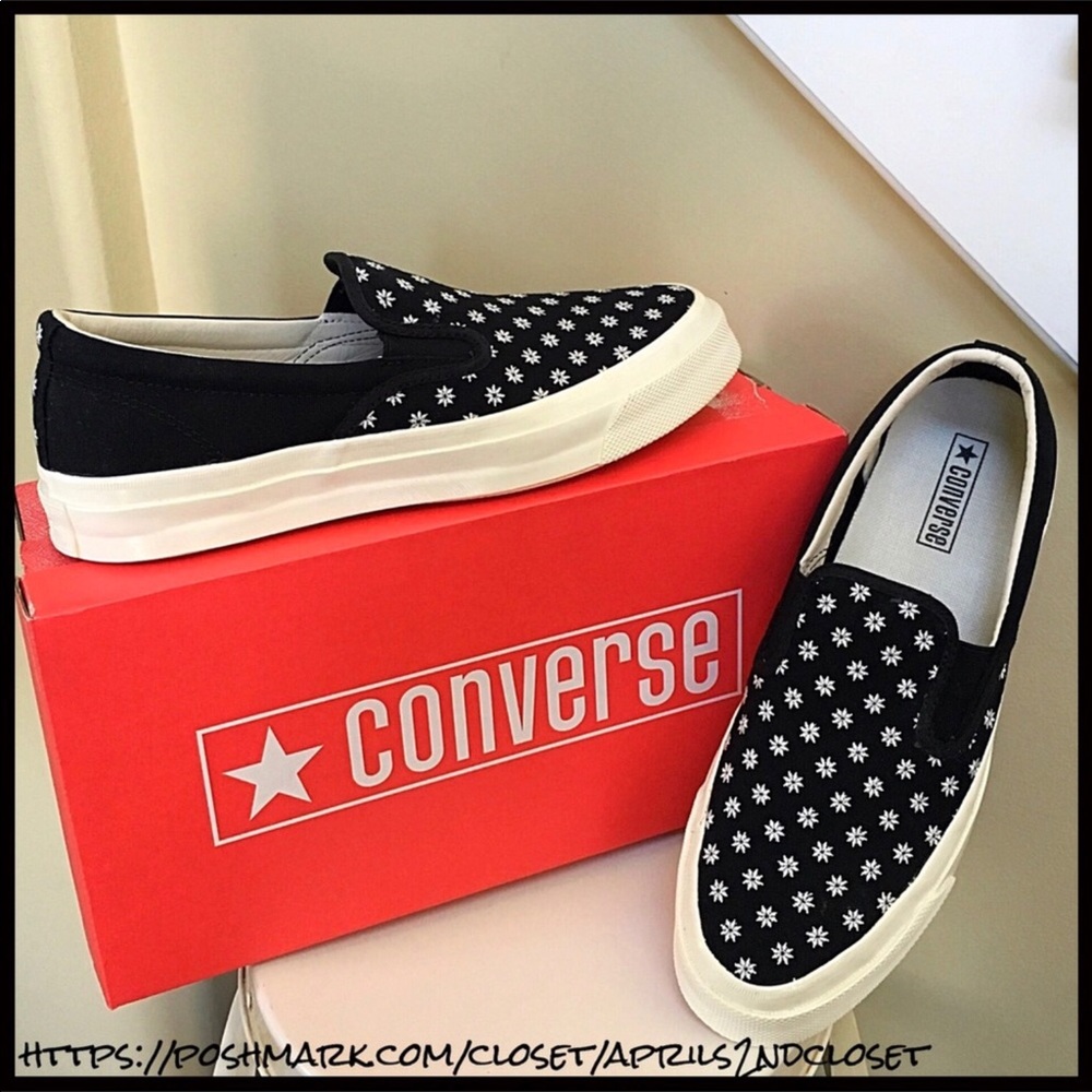 CONVERSE CANVAS STYLISH SLIP ON SHOES - Picture 4 of 8